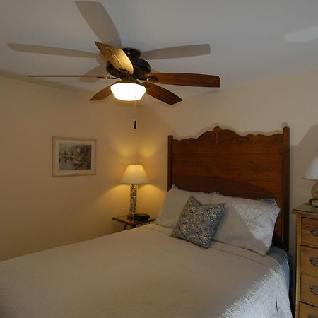 Seahorse Cottages - Adults Only Sanibel Eksteriør bilde
