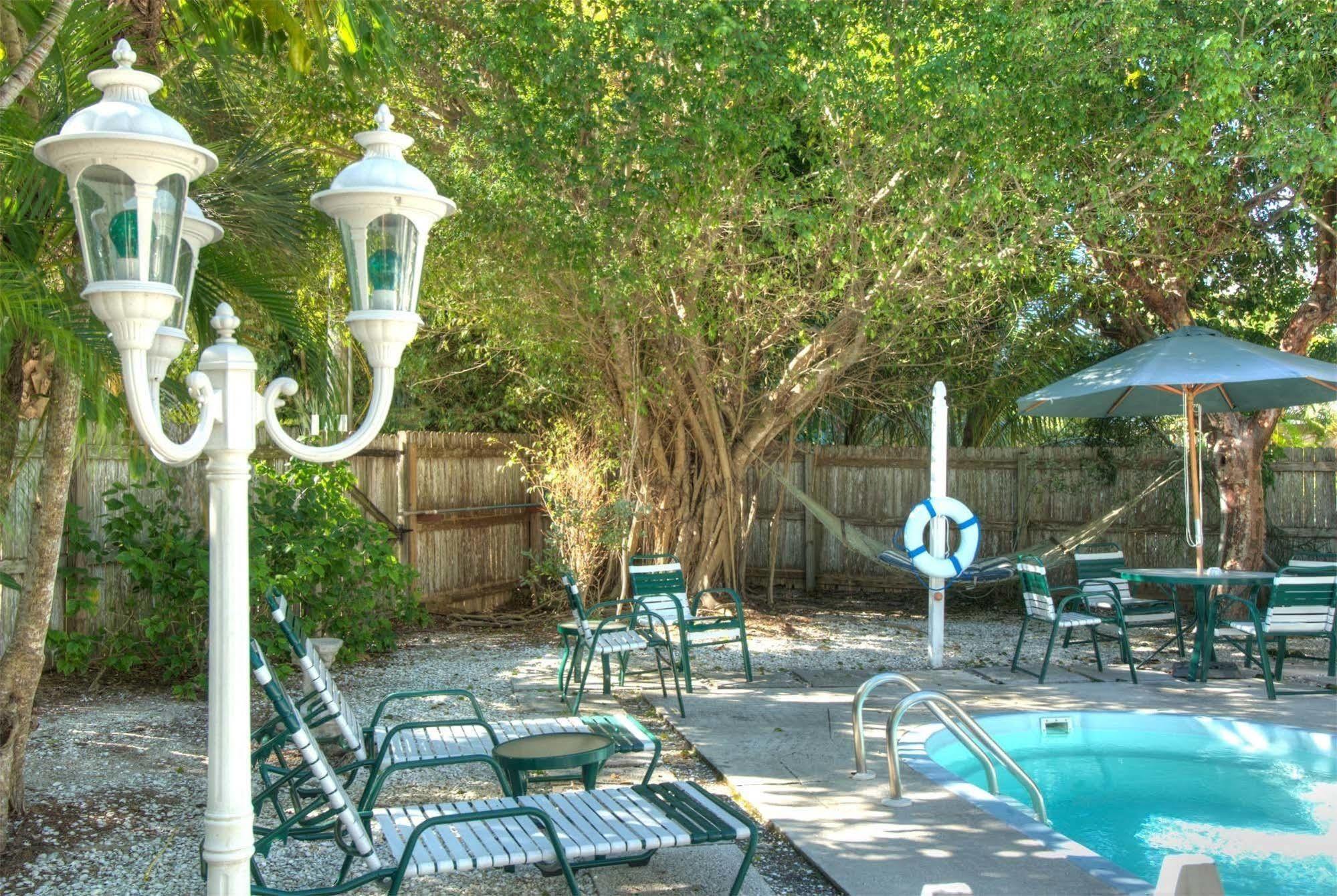 Seahorse Cottages - Adults Only Sanibel Eksteriør bilde