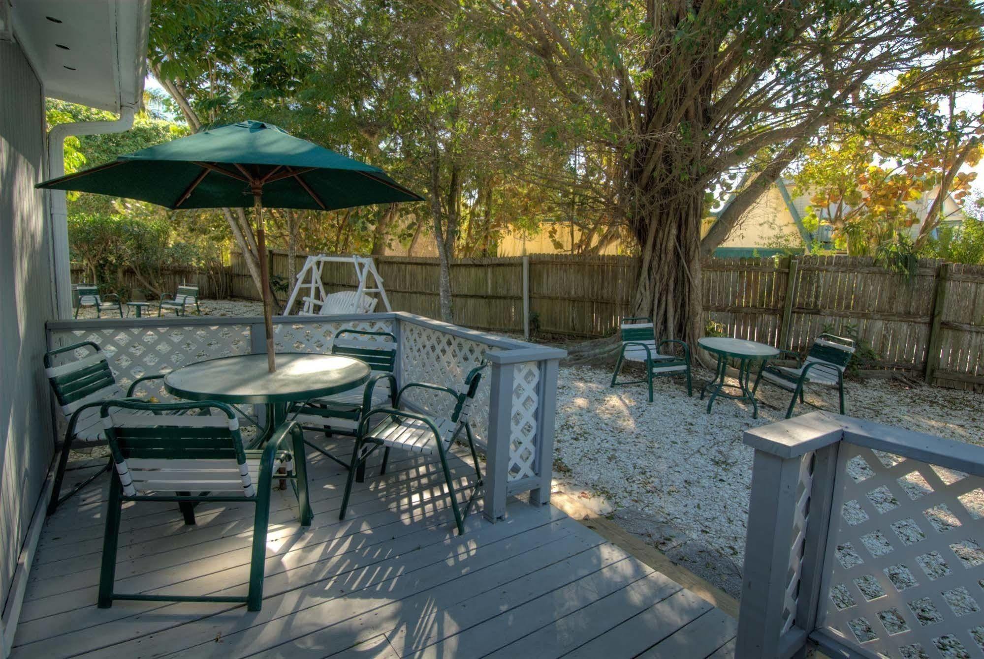 Seahorse Cottages - Adults Only Sanibel Eksteriør bilde