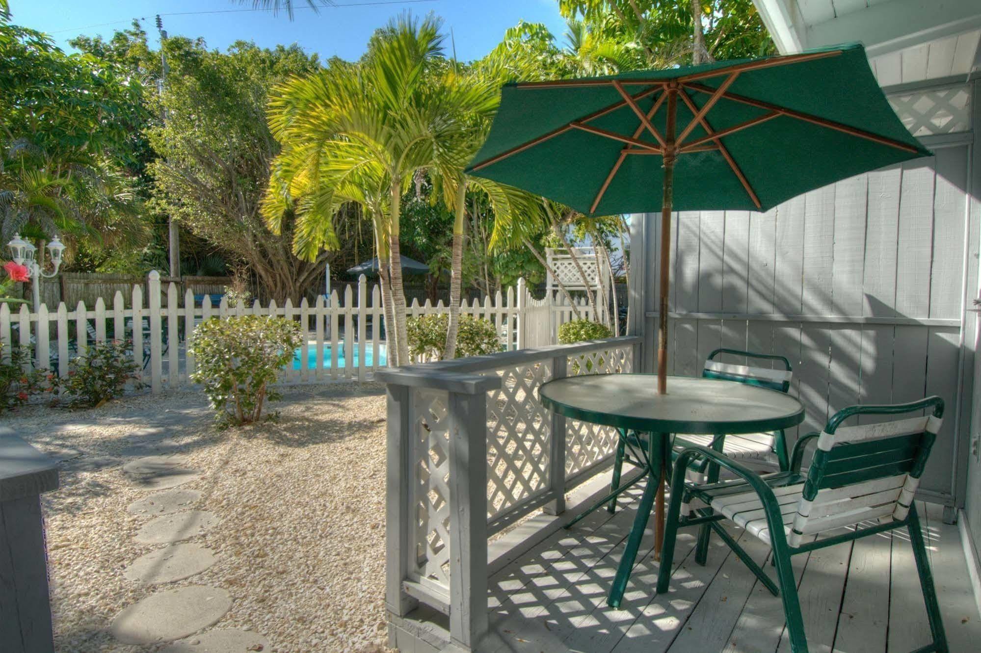 Seahorse Cottages - Adults Only Sanibel Eksteriør bilde